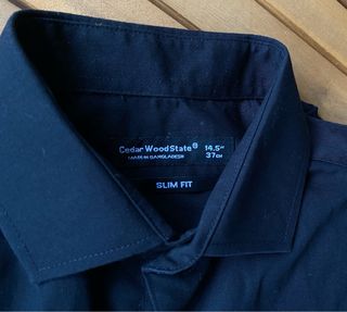 3 camisas: 2 de Zara y 1 Cedar. Como nuevas! 