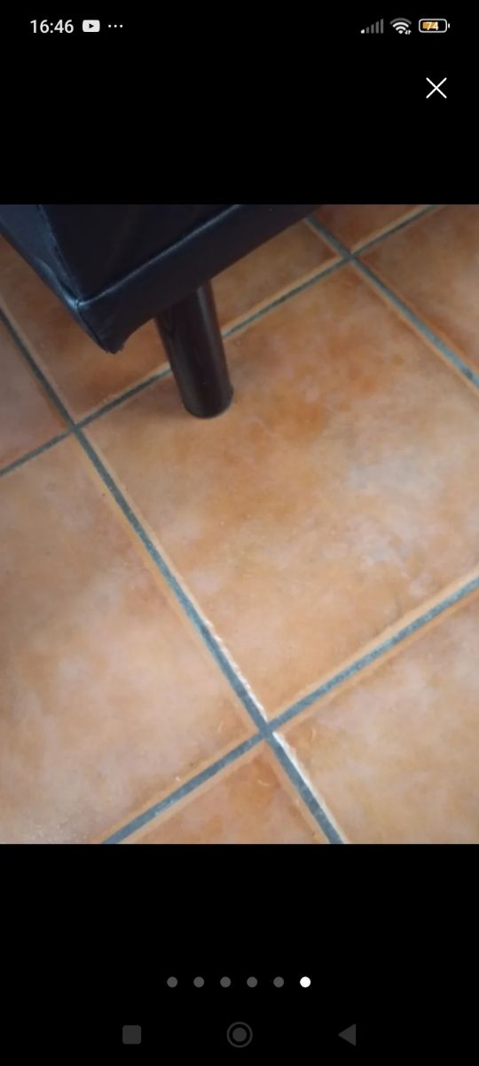 Sofá Cama Click Clack Piel Sintética seminuevo