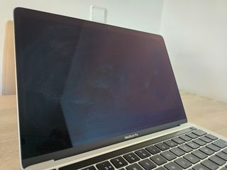 MacBook Pro 13 M2 2022 8GB 256GB Plata
