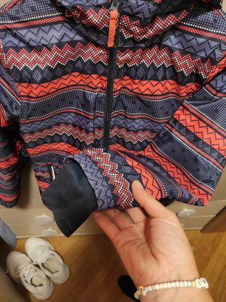 Chaqueta de invierno con capucha