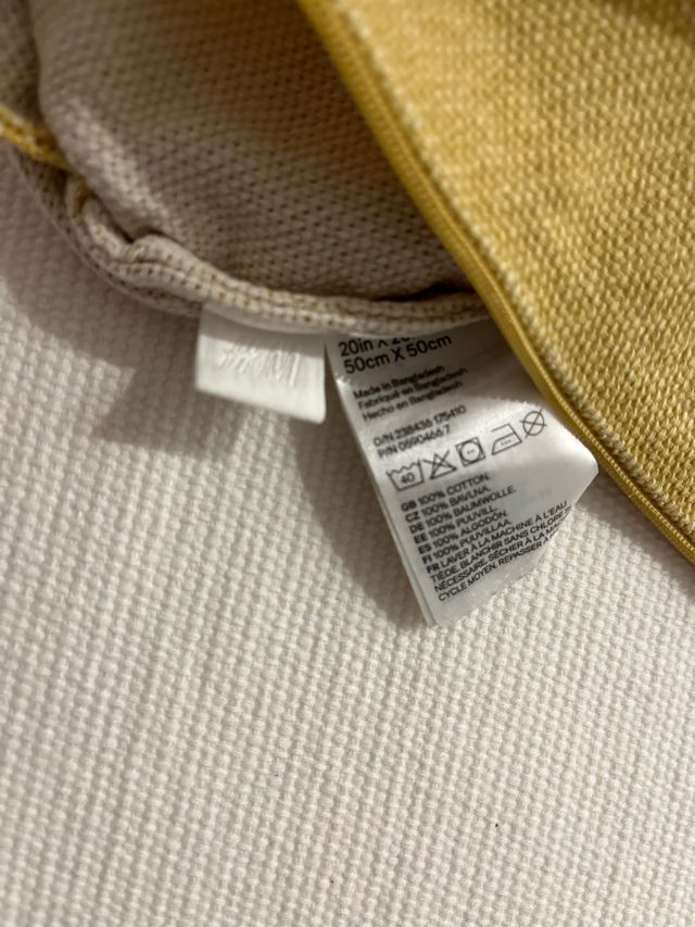 2 cojines H&M HOME Mostaza