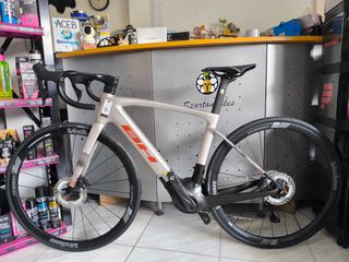 BH IRS1 Carbon 1.6 2026 Ebike Carretera