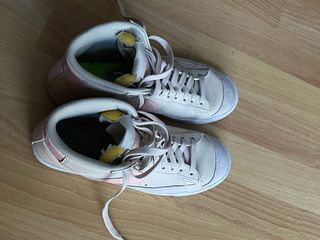 Zapatillas Nike Blazer Beige