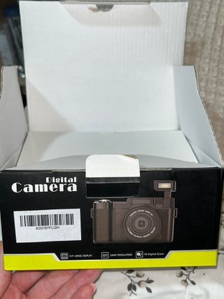 Cámara Digital 24MP Zoom 4X