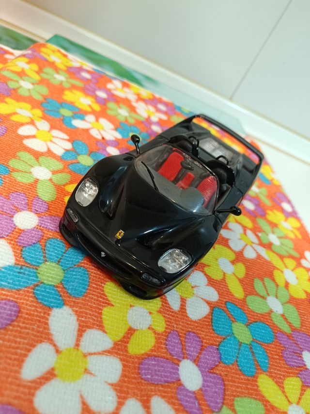 FERRARI F50 de la Marca BURAGO 1:24