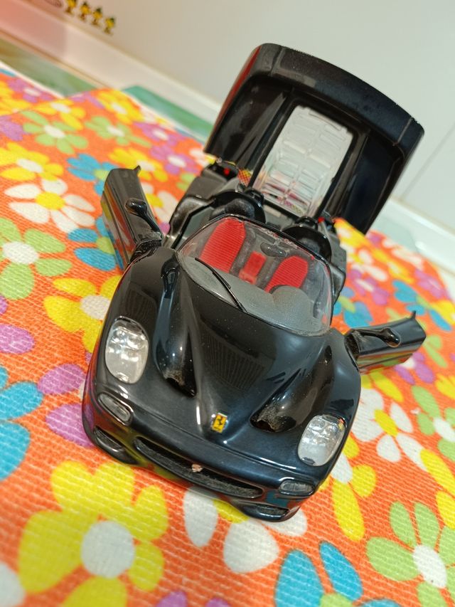 FERRARI F50 de la Marca BURAGO 1:24