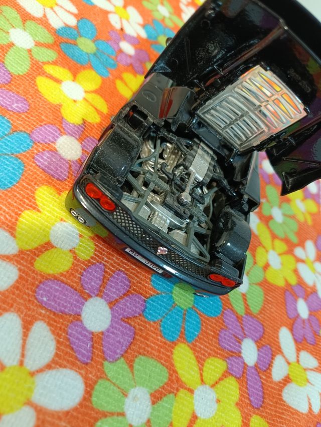 FERRARI F50 de la Marca BURAGO 1:24