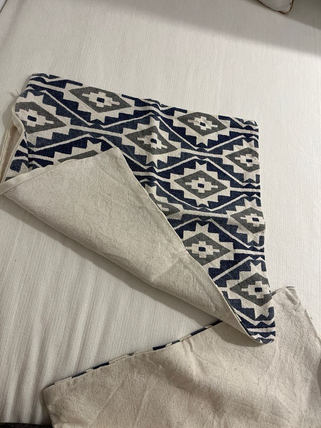 Fundas Cojín Geométricas H&M Home incluye relleno!