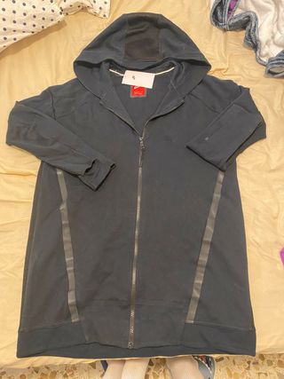 Chaqueta Nike Negra Técnica Nueva. unisex