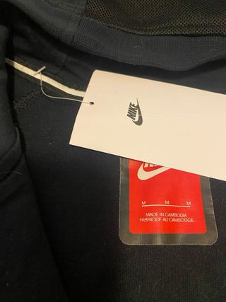 Chaqueta Nike Negra Técnica Nueva. unisex