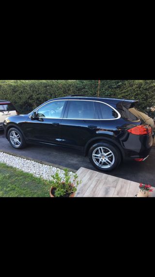 Porsche Cayenne 2011