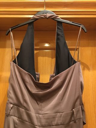 Mono Zara marrón halter con nudo
