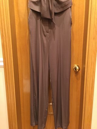 Mono Zara marrón halter con nudo
