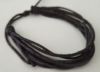 Conjunto Pulseras Cuero Vegetal Negras