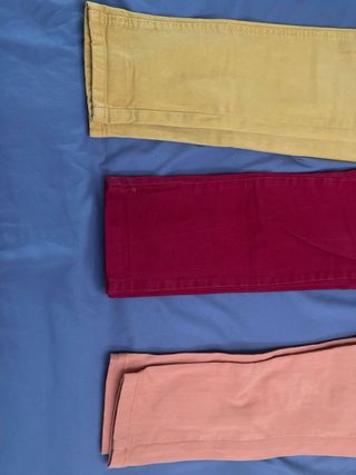 Pantalones vaqueros de colores