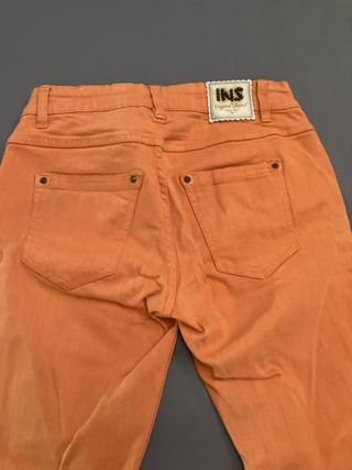 Pantalones vaqueros de colores