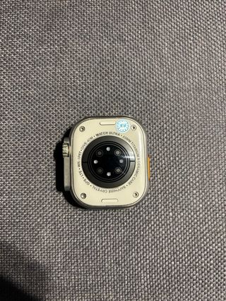 Smartwatch Ultra 49 mm in Titanio 