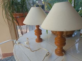 Lámparas de noche de madera y tela