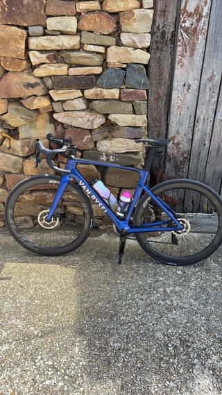 Bicicleta carbono Van Rysel RCR cambio SRAM Rival