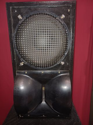 Altavoces pasivos JBL , MUSICSON Y CASEROS.