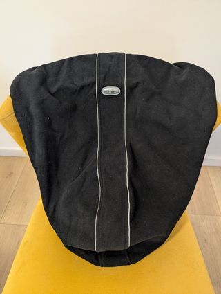 Funda BabyBjörn para mochila portabebés. 