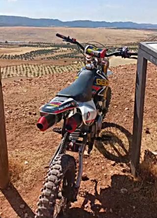 Moto de cross GEICO