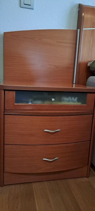 Dormitorio matrimonio completo 7 piezas.