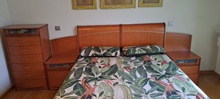 Dormitorio matrimonio completo 7 piezas.