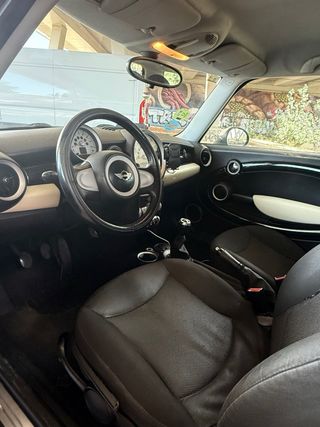 MINI One 2010