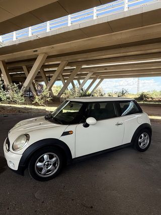 MINI One 2010