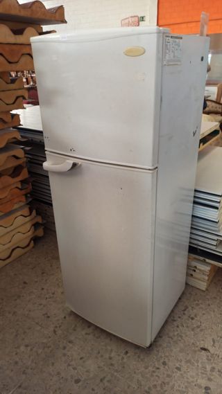Frigorífico blanco Daewoo