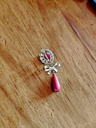 Pendientes Oro 18k con Coral