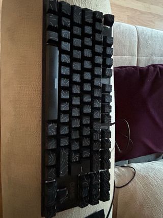 Teclado Gaming Negro con Diseño Único