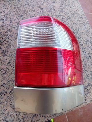Piloto trasero derecho Ford Galaxy