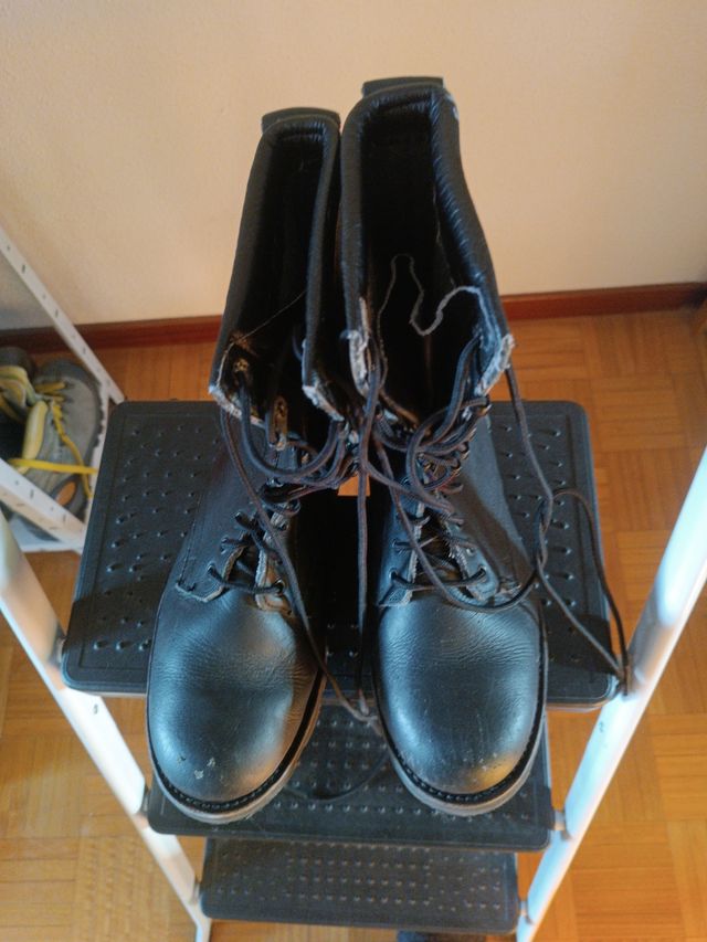 Botas militares negras talla 43