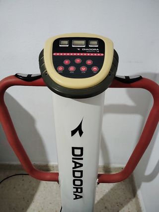 Piattaforma vibrante Diadora