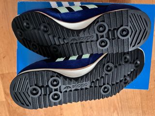 Zapatillas Adidas SL72 Nuevas