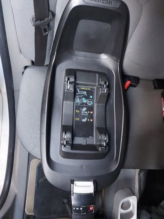 Maxi-Cosi silla de coche (6m - 4a) + base Isofix
