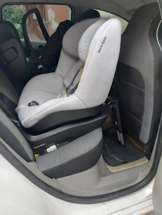 Maxi-Cosi silla de coche (6m - 4a) + base Isofix