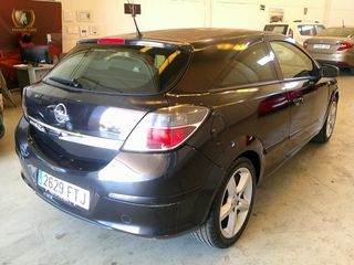 Opel Astra 2007