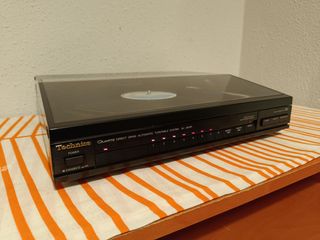 Tocadiscos Plato Tangencial HiFi Technics SL-J300R