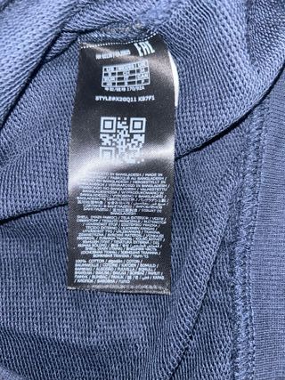 Jersey Guess Azul Marino

