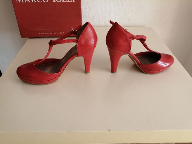 Zapatos de tacón Marco Tozzi rojos talla 36