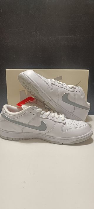 Nike Dunk Low SB x Supreme 94 Blanco