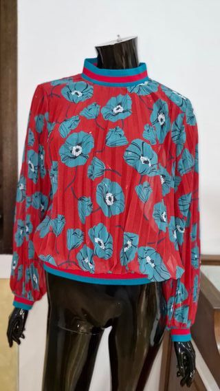 Blusa Koralline M Vermelha e Azul
