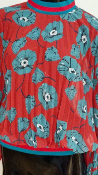 Blusa Koralline M Vermelha e Azul