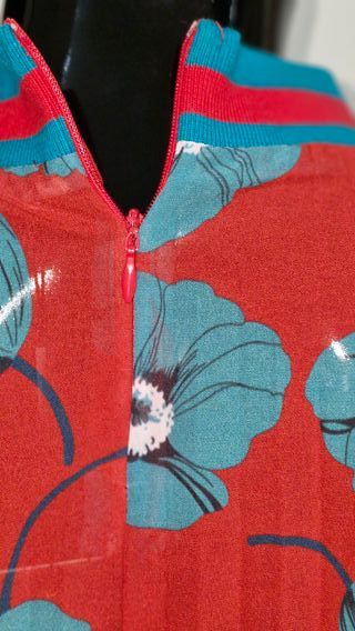 Blusa Koralline M Vermelha e Azul