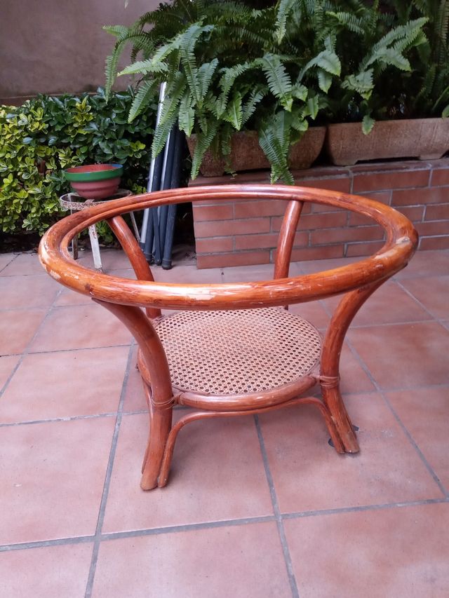 Struttura. tavolo in bambù