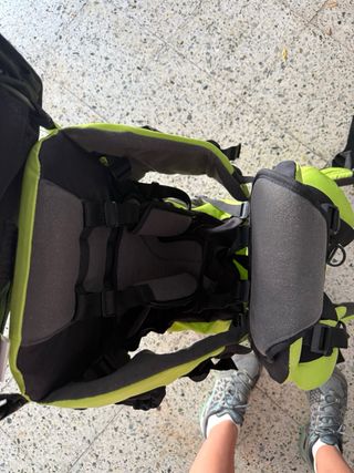 Mochila portabebés trekking