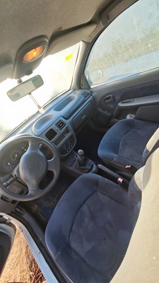 Renault Clio 1999